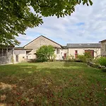Maison De Ferme Holiday home Montagrier